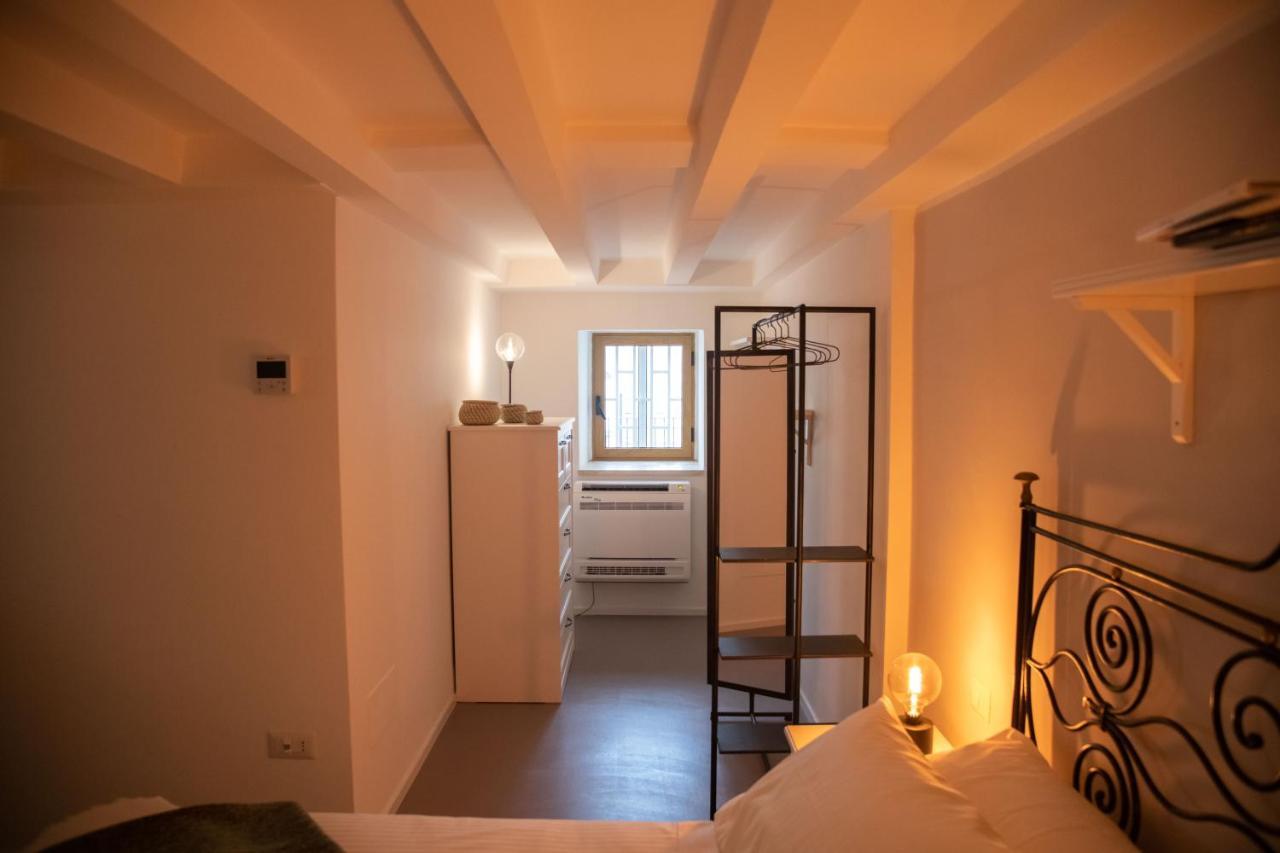 Casa Sant'Orsola - Appartamento Nella Citta Antica Μολφέττα Εξωτερικό φωτογραφία